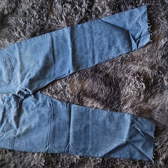 Lucky Brand Drew Mom with Exposed Button Jeans - Picture 4 of 8